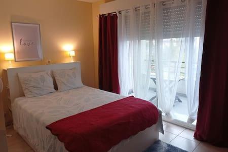 Studio Sur La Plage Des Dagueys Libourne Buitenkant foto